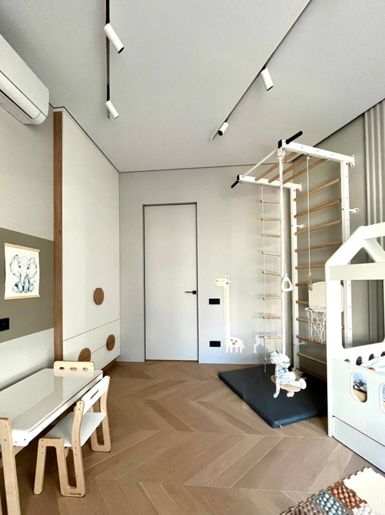 Photo 2025 10 10 22.17.49 1